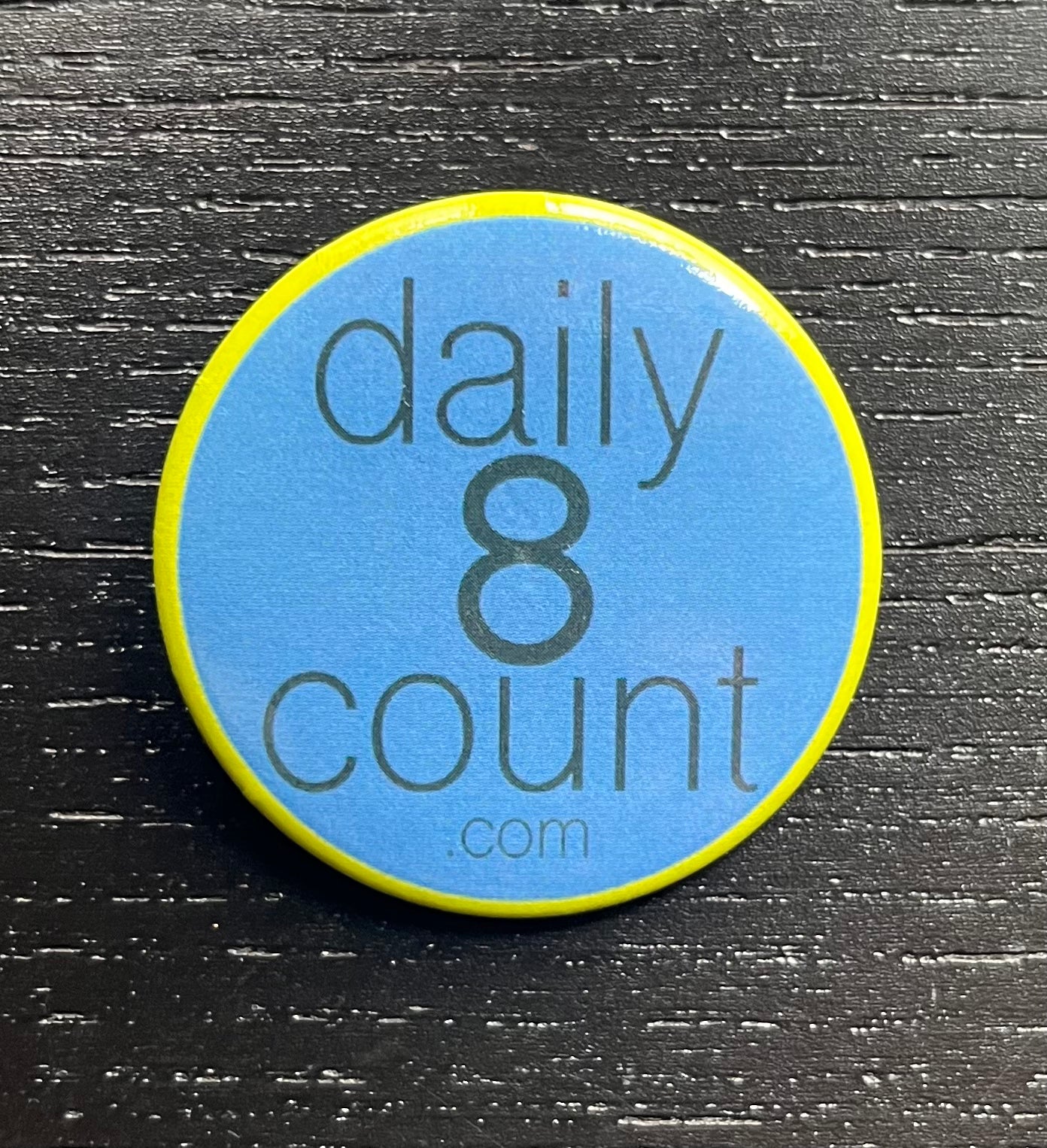 daily8count logo button
